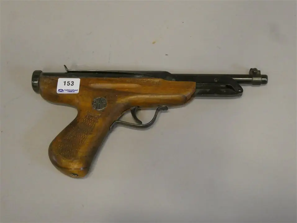 Auktion: 492 Objekt: 153